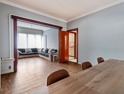                                         Maison unifamiliale à vendre à Deurne, € 185.000
