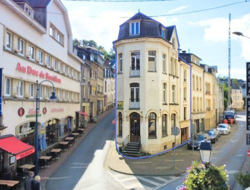                                         Bedrijfsgebouw te koop in Bouillon, € 159.000
