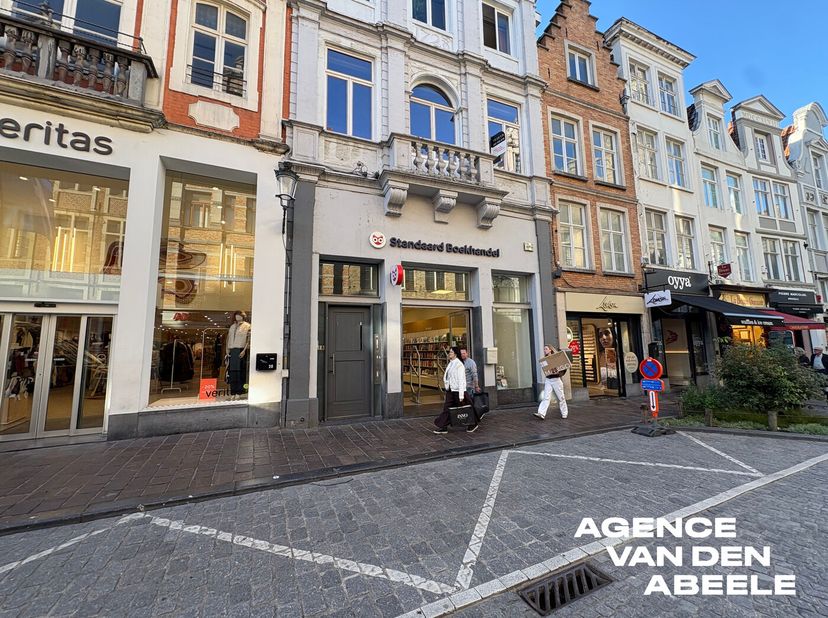 Appartement à louer à Steenstraat  18,
                    8000 Brugge
