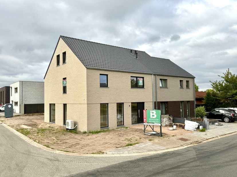Maison à vendre
                    à 3900 Overpelt