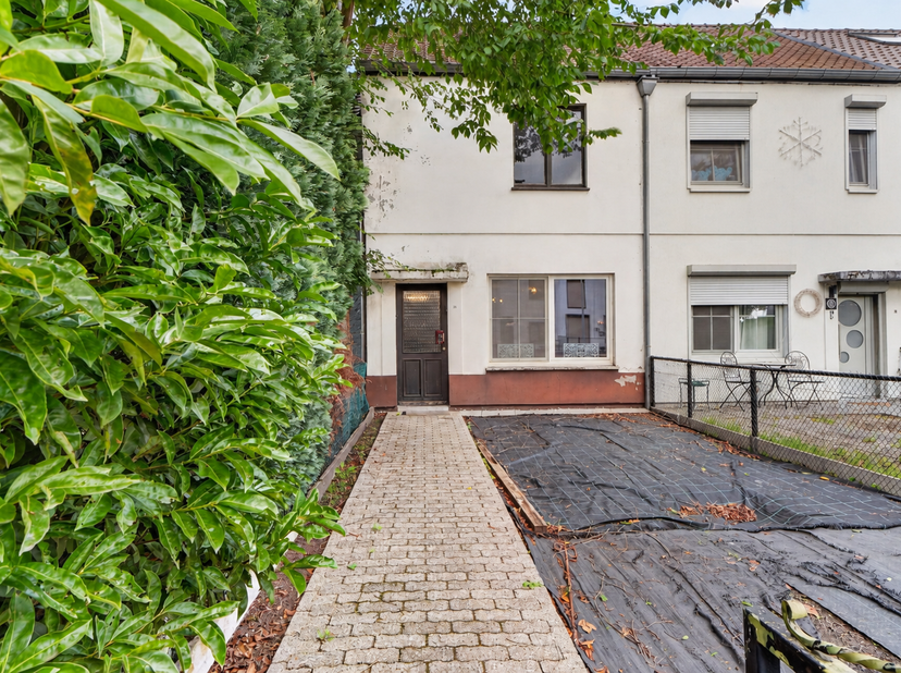 Huis te koop in Socialestraat 24,
                    3600 Genk