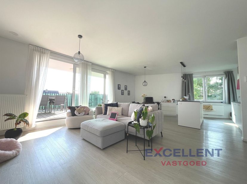 Appartement à louer
                    à 9800 Deinze