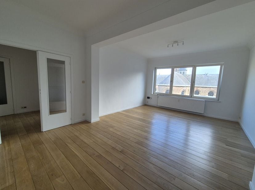 Appartement te huur in ,
                    1050 Elsene