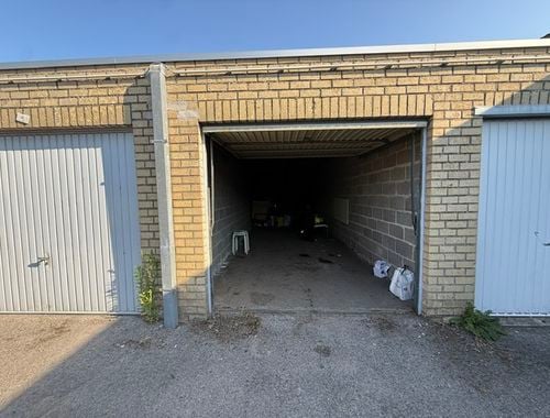                                         Garagebox te koop in Gistel, € 39.000

