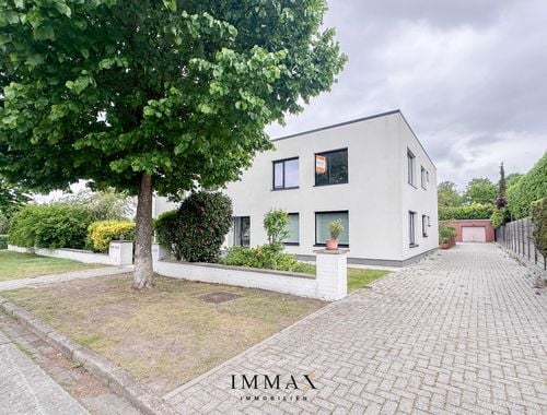                                         Appartement te huur in Assebroek, € 890
