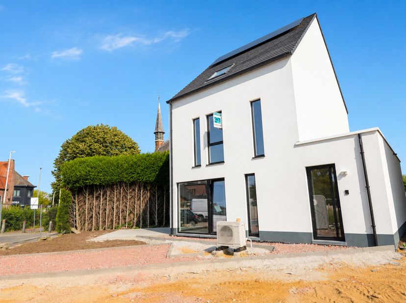 Splinternieuwe BEN-woning (Bijna Energie Neutraal) op wandelafstand van het centrum van Ranst. Project ‘Hestia’ betreft 4 energiezuinige, moderne woni