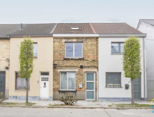                                         Maison à vendre à Heusden, € 295.000
