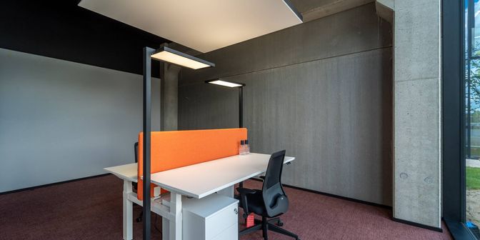 Bedrijfsvastgoed te huur in Houtskoolstraat 16, 8800 Roeselare