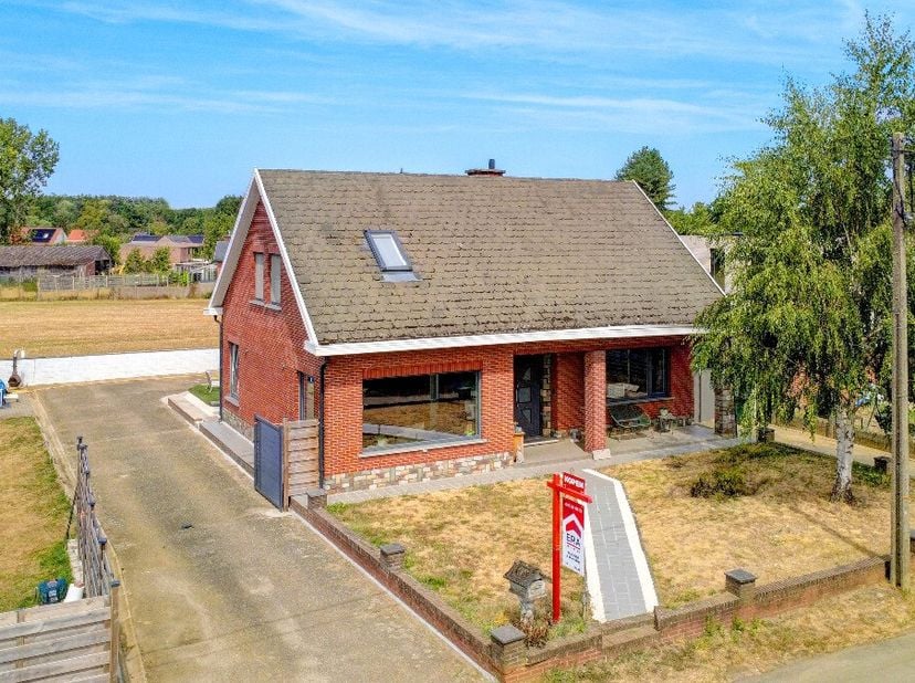 Te koop: open bebouwing in de Vlooibergstraat, Tielt-Winge, met vrij zicht en een landelijke ligging.Bekijk de woning hier alvast volledig virtueel zo