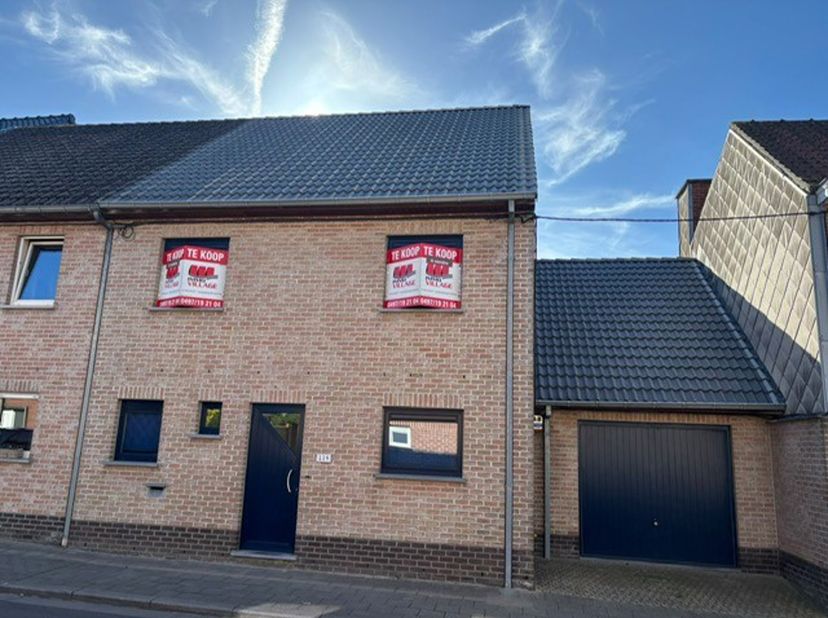 Huis te koop in Rue du Labyrinthe 229,
                    7700 Moeskroen