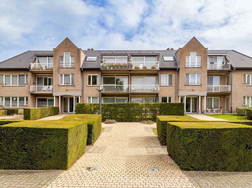 KORTENBERG (Centre) – Spacieux appartement situé dans la Résidence Iris, à proximité du centre de Kortenberg, à distance de marche des commerces, du b