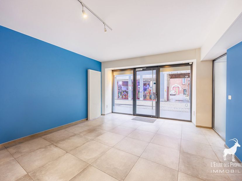 Bien professionnel à vendre à ,
                    7000 Mons