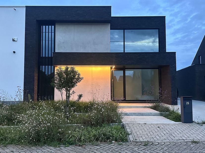 Huis te huur in Oude Veldstraat 25,
                    2960 Brecht