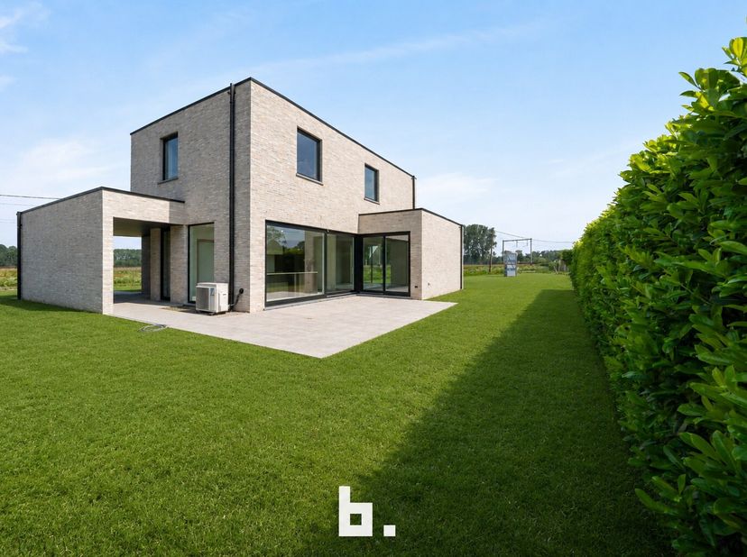 Maison à vendre
                    à 8200 Sint-Andries