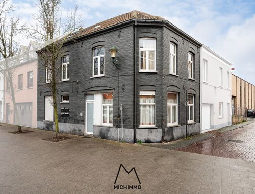                                         Appartement te koop in Eeklo, € 435.000
