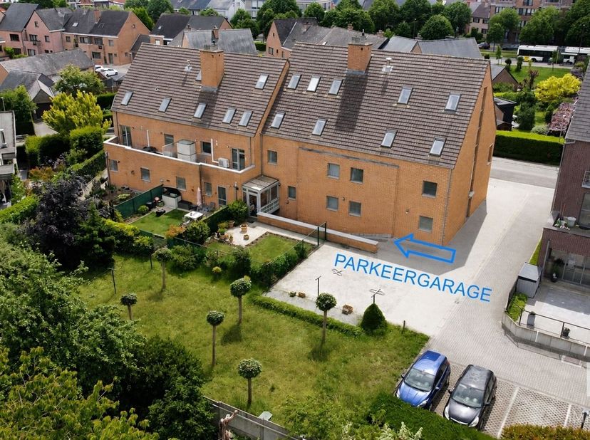 Deze woning doet mee aan Blauwe Zaterdag, de kijkdag van Immo Diest.<br />
Kom deze woning bekijken op zaterdag 13/06 tussen 13u-15u.<br />
Ben je g