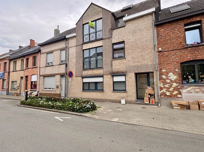 Appartement à louer à Kon. Albertstraat  48 boîte 3,
                    9200 Sint-Gillis-bij-Dendermonde