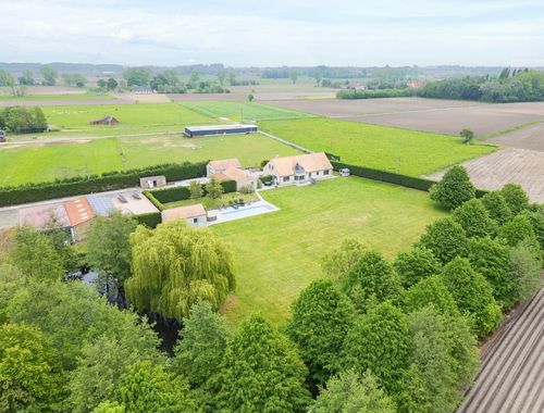                             Woning te koop in Zwevezele
