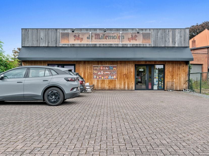 Bedrijfsvastgoed te koop in Streepstraat 1,
                    2200 Morkhoven