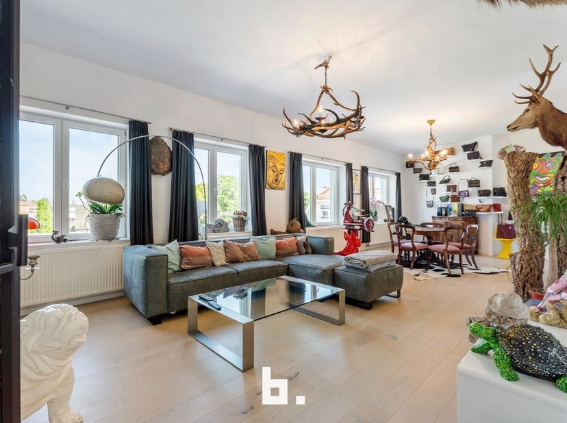 Huis te koop in Stationsstraat 1,
                    8870 Izegem