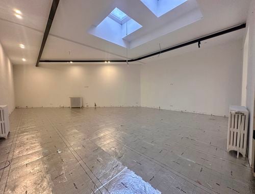                                         Handelszaak te koop in Sint-Jans-Molenbeek, € 250.000
