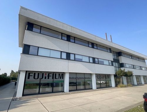                                        Bureaux à louer à Burcht, € 2.058,33
