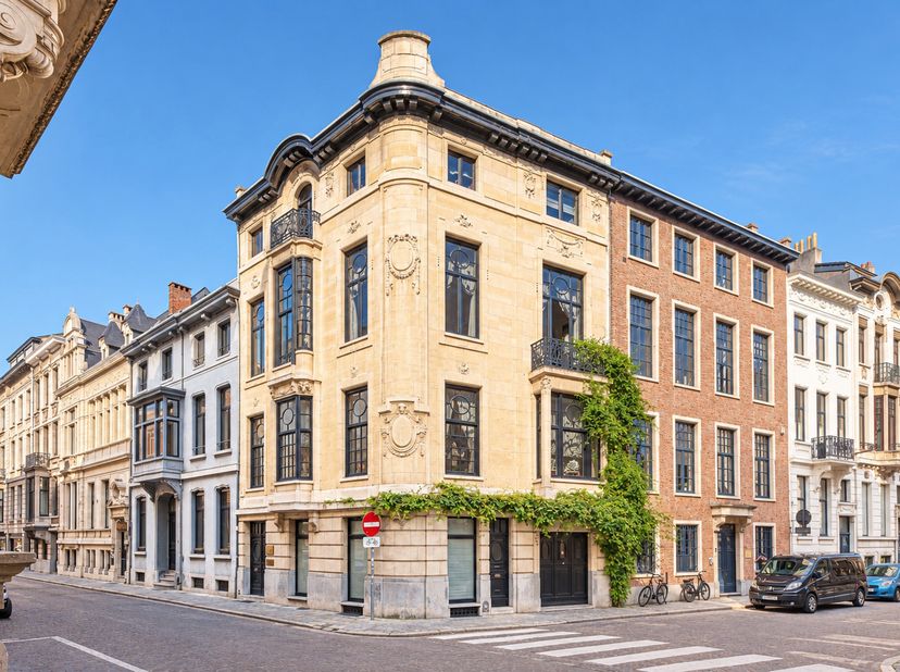 Huis te koop in Sint-Jozefstraat 7A,
                    2018 Antwerpen