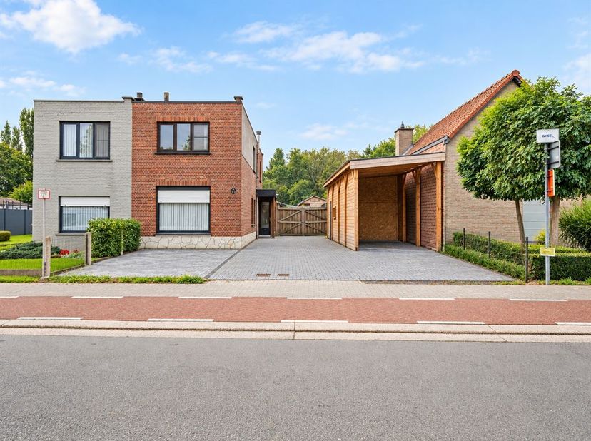 Huis te koop in Gyselstraat 176,
                    9100 Sint-Niklaas