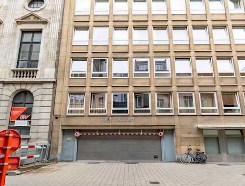                                         Place de stationnement à louer à Antwerpen, € 120

