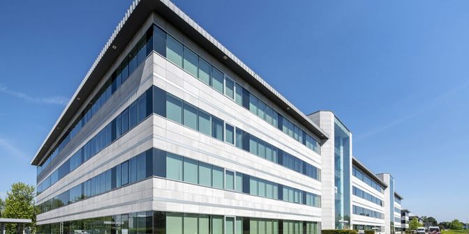 Bien professionnel à louer à Bedrijvenlaan 1, 2800 Mechelen
