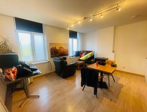                                        Appartement à louer à Brugge, € 750
