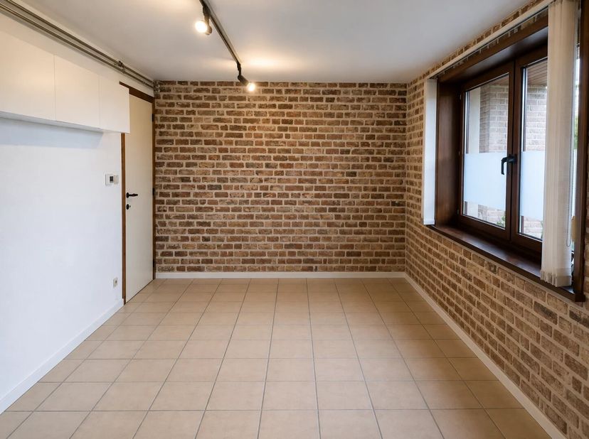 Bien professionnel à louer
                    à 3740 Waltwilder