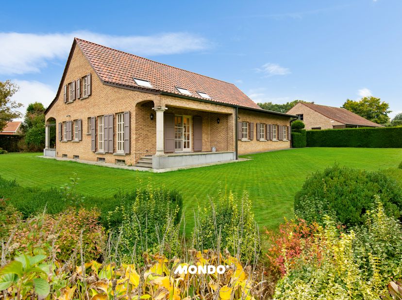 Huis te koop in Brusselsesteenweg 391,
                    1785 Merchtem