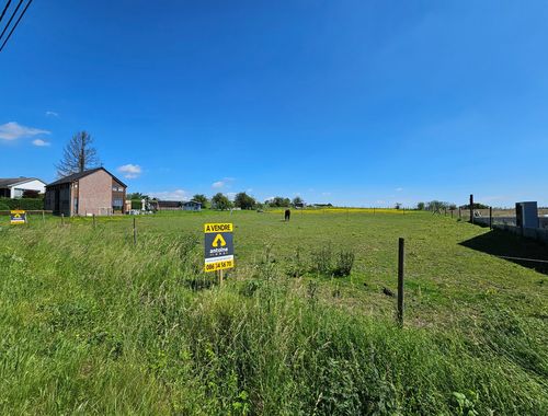                                         Bouwgrond te koop in Grandhan, € 99.000

