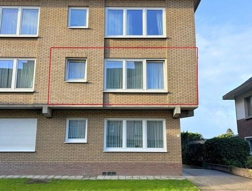                                         Appartement à louer à Sint-Pieters-Leeuw, € 900
