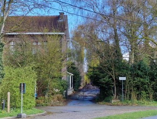                                         Boerderij te koop in Membruggen, € 256.000
