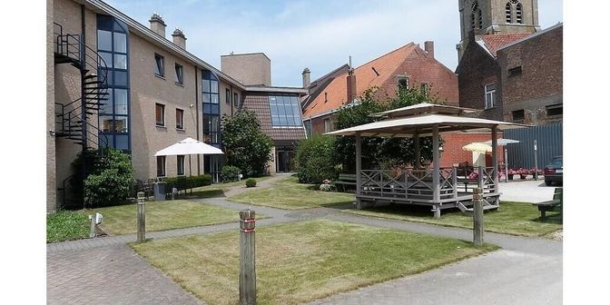 Appartement te huur in Eernegemsestraat 7, 8211 Aartrijke