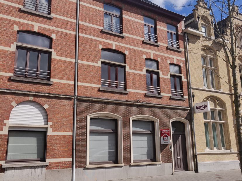Huis te huur
                    in 8900 Ieper