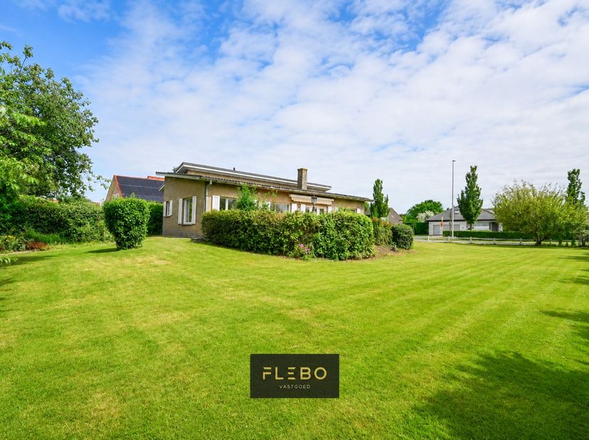 Huis te koop in Zeebruggelaan 42,
                    8370 Blankenberge