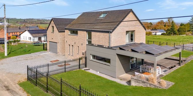 Huis te koop in Rue de l'Ourgnette 2, 5377 Baillonville