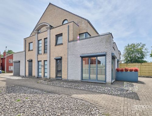                                         Appartement te koop in Hamont, € 249.000
