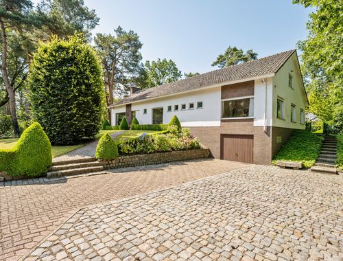                                         Villa à vendre à Oud-Turnhout, € 649.000
