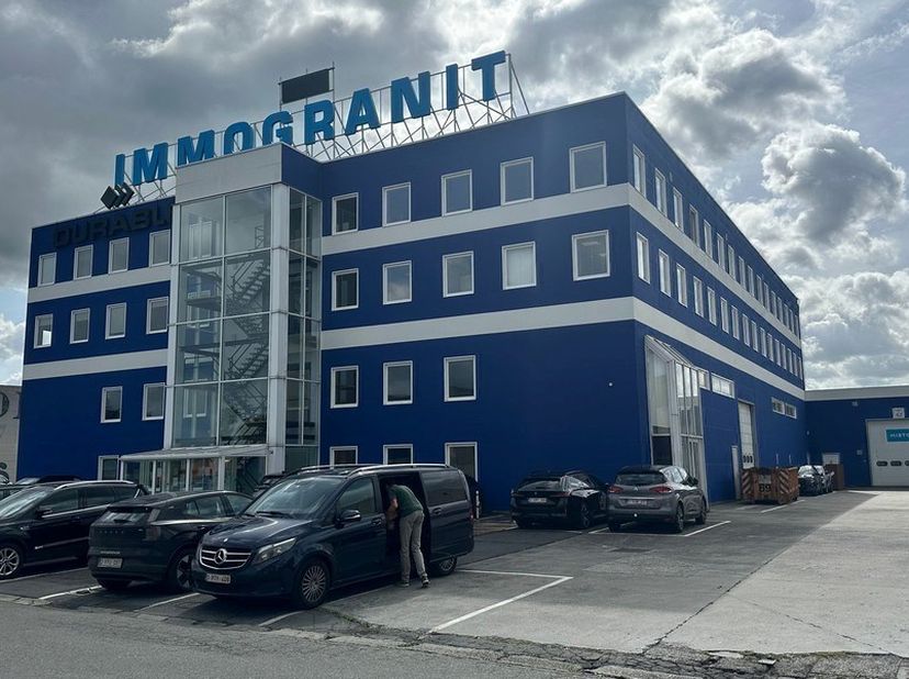 Bedrijfsvastgoed te huur in Industriepark-Drongen 14 - v1 bus 06/07,
                    9031 Drongen