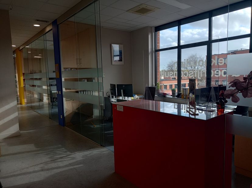 Bien professionnel à louer
                    à 2300 Turnhout