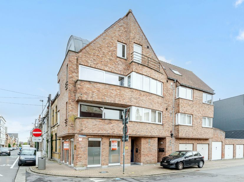 Appartement te koop in Zijstraat 1,
                    8800 Roeselare