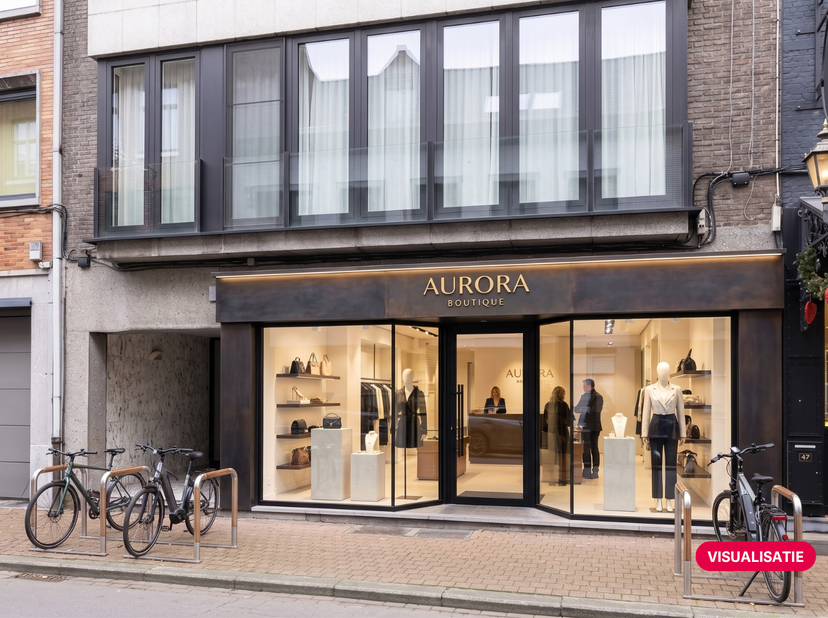 Ideaal gelegen handelspand van ca. 106 m² met kelder en extra bureauruimte in de Aldestraat te Hasselt.<br />
<br />
Dit ruim handelspand met multifun