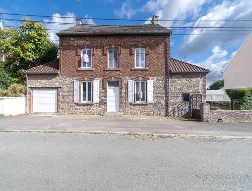                                         Woning te koop in Gozée, € 289.000
