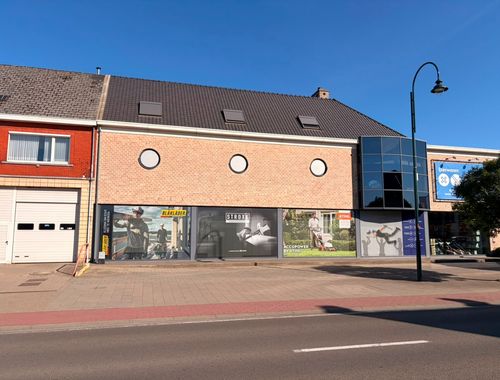                                         Attique à louer à Balen, € 1.375
