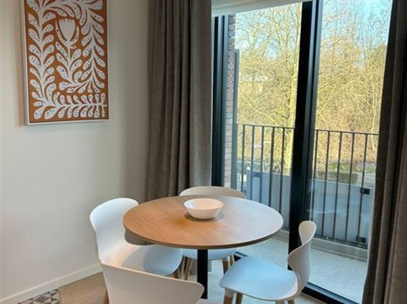 Appartement te koop in ,
                    1160 Oudergem