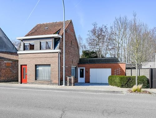                                         Maison à vendre à Izegem, € 119.000
